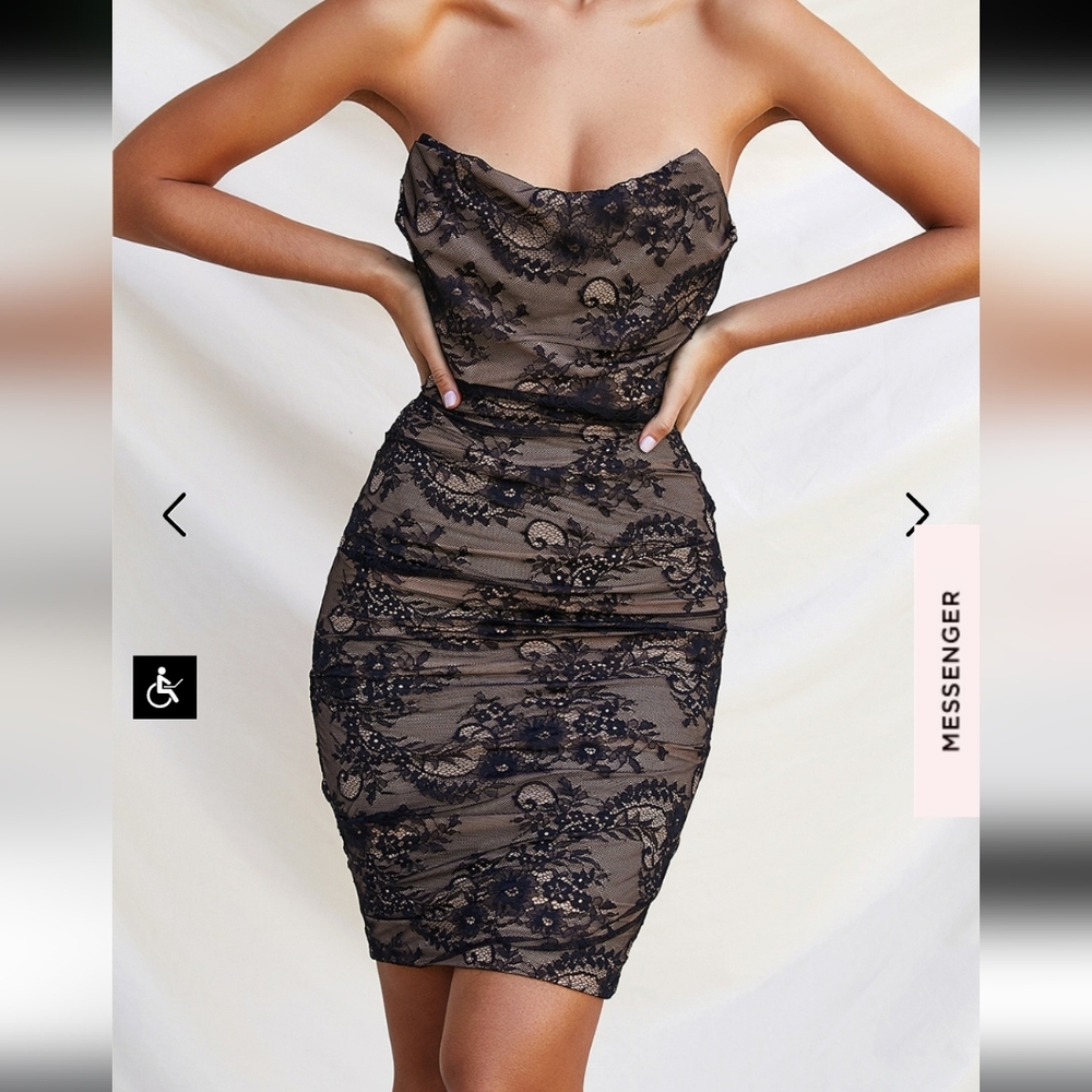 BLACK LACE STRAPLESS CORSET DRESS